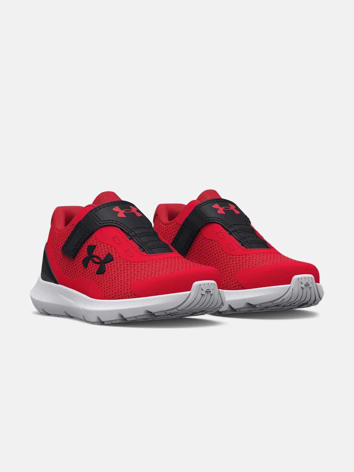 UNDER ARMOUR UA BINF SURGE 3 AC